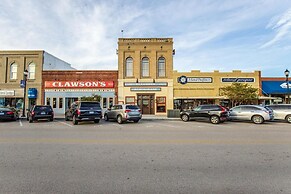 The Blue Chill 3 Bedroom Townhouse by RedAwning