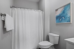 The Blue Chill 3 Bedroom Townhouse by RedAwning