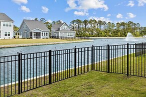 The Blue Chill 3 Bedroom Townhouse by RedAwning