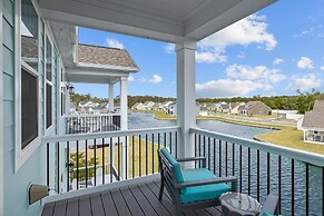 The Blue Chill 3 Bedroom Townhouse by RedAwning