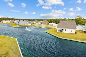 The Blue Chill 3 Bedroom Townhouse by RedAwning