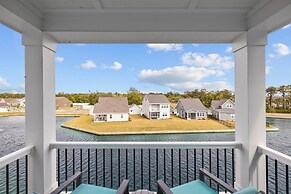 The Blue Chill 3 Bedroom Townhouse by RedAwning