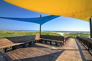 Linger Longer 3 Bedroom Home by RedAwning