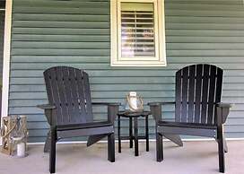 Linger Longer 3 Bedroom Home by RedAwning