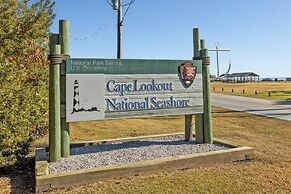 Mi Faro 1 Bedroom Duplex by RedAwning