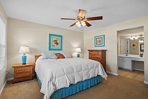 High Tider 3 Bedroom Home by RedAwning