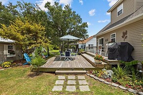 High Tider 3 Bedroom Home by RedAwning