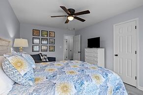 Anchors Away Unit 2 2 Bedroom Duplex by RedAwning