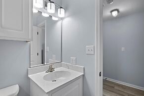 Anchors Away Unit 2 2 Bedroom Duplex by RedAwning