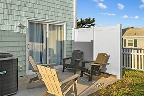 Anchors Away Unit 2 2 Bedroom Duplex by RedAwning