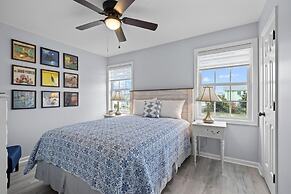 Anchors Away Unit 2 2 Bedroom Duplex by RedAwning