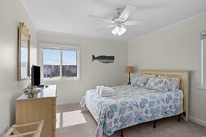 Summer School 2 Bedroom Condo by RedAwning