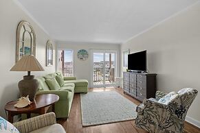 Summer School 2 Bedroom Condo by RedAwning