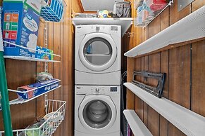 Summer School 2 Bedroom Condo by RedAwning