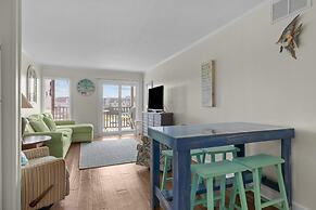 Summer School 2 Bedroom Condo by RedAwning