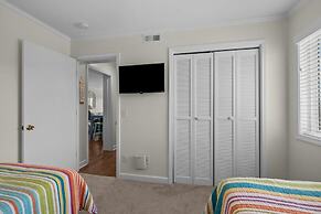 Summer School 2 Bedroom Condo by RedAwning