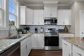 Gypsea Soul 4 Bedroom Home by Redawning