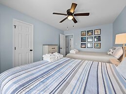 Anchors Away Unit 3 2 Bedroom Duplex by RedAwning