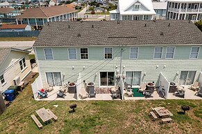 Anchors Away Unit 3 2 Bedroom Duplex by RedAwning