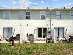 Anchors Away Unit 3 2 Bedroom Duplex by RedAwning