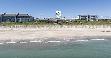 Oceans 6 4 Bedroom Condo by RedAwning