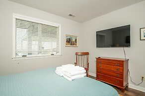 Duneside 6 Bedroom Home by RedAwning