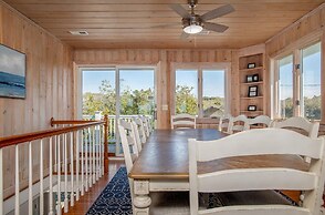 Duneside 6 Bedroom Home by RedAwning