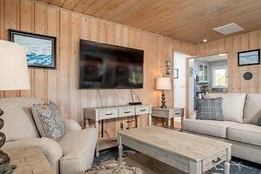 Duneside 6 Bedroom Home by RedAwning