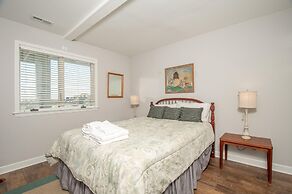 Duneside 6 Bedroom Home by RedAwning