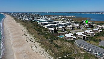 Southwinds J6 2 Bedroom Condo by RedAwning