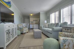 Southwinds J6 2 Bedroom Condo by RedAwning