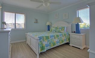 Southwinds J6 2 Bedroom Condo by RedAwning