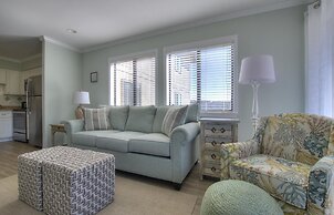 Southwinds J6 2 Bedroom Condo by RedAwning