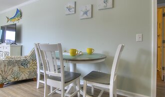 Southwinds J6 2 Bedroom Condo by RedAwning