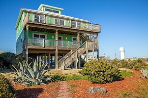 Suncatcher 4 Bedroom Home by RedAwning