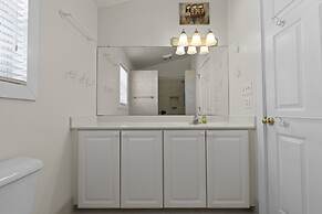 Suncatcher 4 Bedroom Home by RedAwning