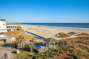 Suncatcher 4 Bedroom Home by RedAwning