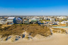 Suncatcher 4 Bedroom Home by RedAwning