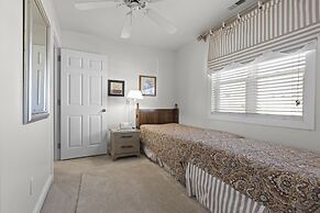 Suncatcher 4 Bedroom Home by RedAwning