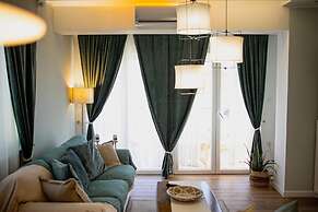 Valentini s Uptown Flat