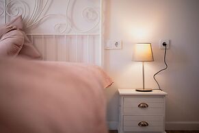 Valentini s Uptown Flat