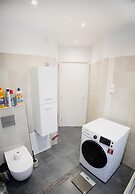 Valentini s Uptown Flat