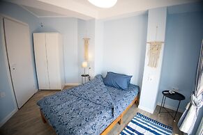 Valentini s Uptown Flat