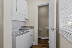 The Salty Pelican 2 Bedroom Townhouse by RedAwning