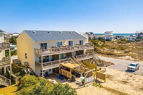 The Salty Pelican 2 Bedroom Townhouse by RedAwning