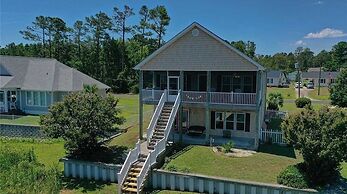 Panacea 4 Bedroom Home by Redawning