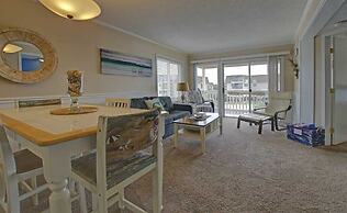 The Salty Pirate 2 Bedroom Condo