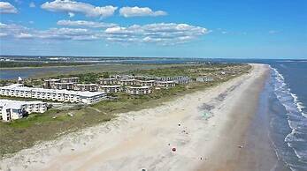 The Salty Pirate 2 Bedroom Condo