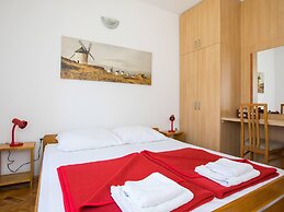 Apartments Vidak - One Bedroom Apartment With Balcony and Sea View -