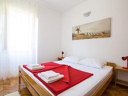 Apartments Vidak - One Bedroom Apartment With Balcony and Sea View -